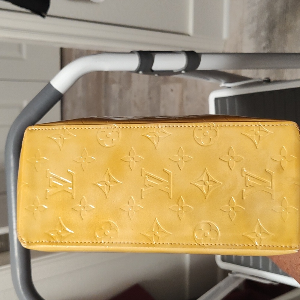 Louis Vuitton Yellow Patent Monogram Tote with Tan Handles - Picture 2 of 6